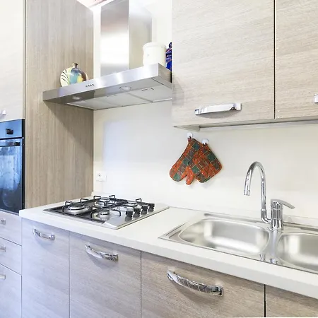 Apartamento Crystal Deluxe *
